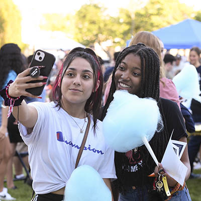 Students at a Bodventure event.